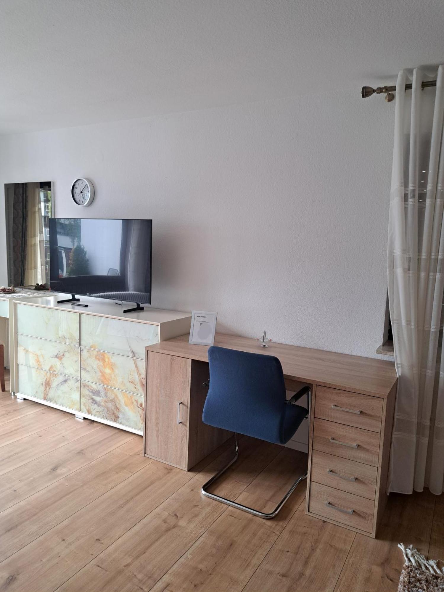 Schoene Wohnung Am Georgenberg Reutlingen Extérieur photo